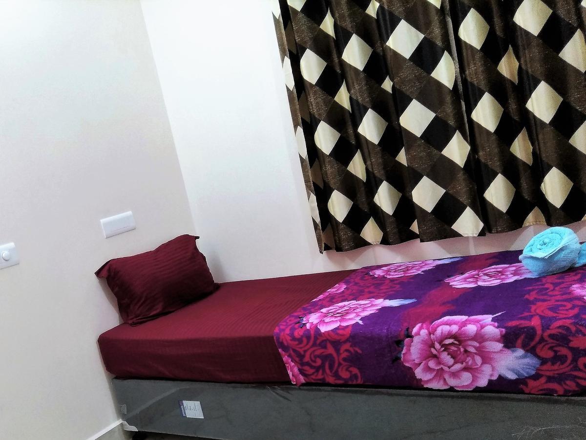 Krish Rooms And Stay Chennai Zewnętrze zdjęcie