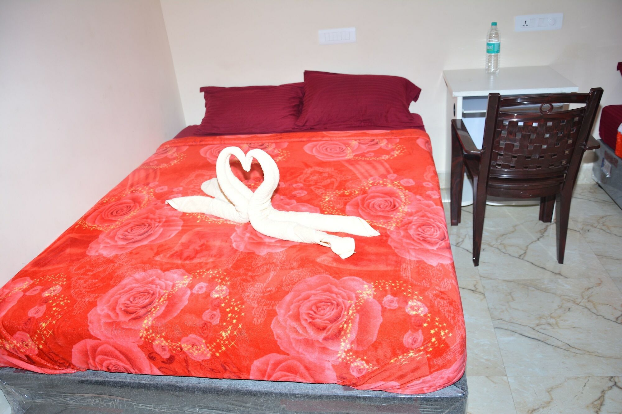 Krish Rooms And Stay Chennai Zewnętrze zdjęcie